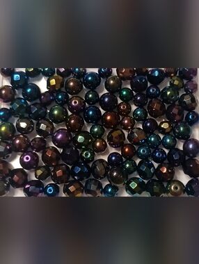 100 Beads Czech glass Metalic loose mix jewelry making Beads